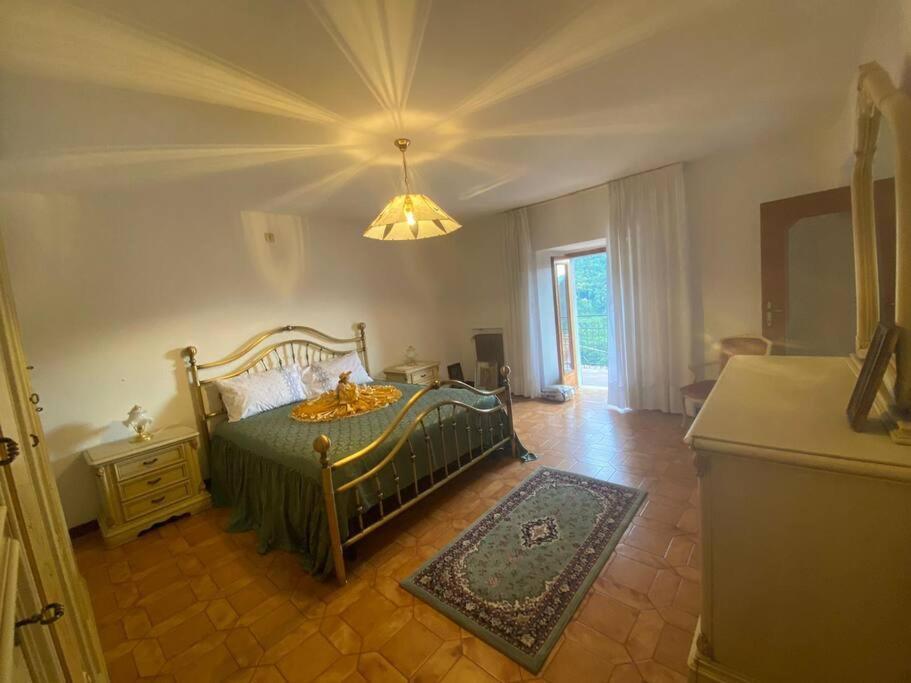 Casa Vacanze Il Pettirosso. Pisogne Exterior photo